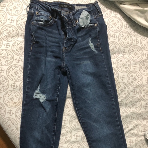 Aeropostale ripped jeans size 0 - Picture 1 of 3